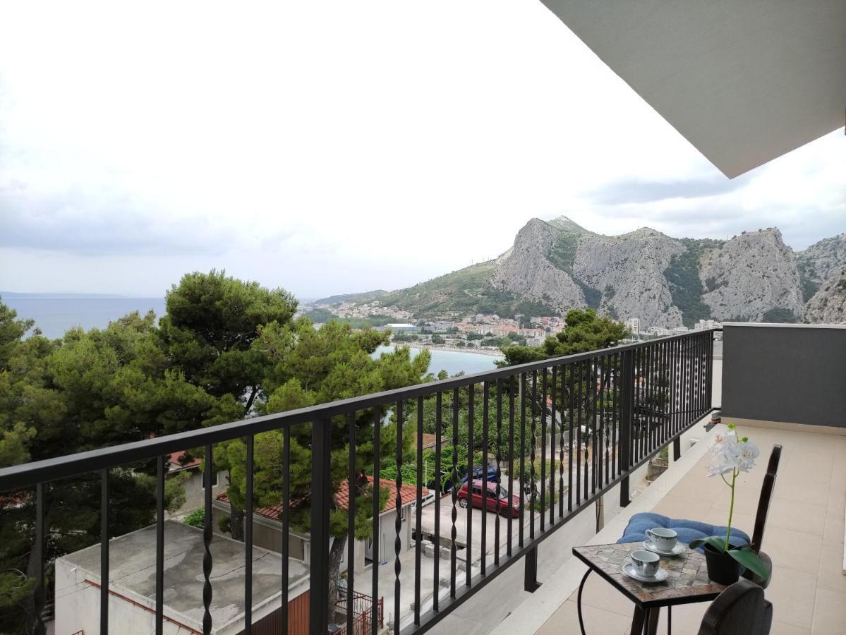 Apartamento Rake Omiš Exterior foto
